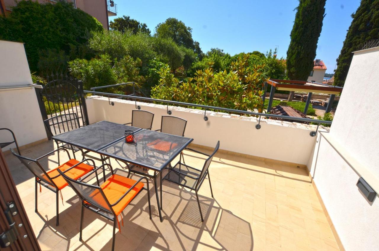 Apartment Max Rovinj Luaran gambar